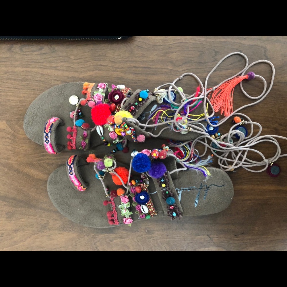 String sandals